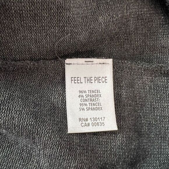 🔥5 for $25 sale🔥 Feel the Piece Terre Jacobs Gray Sleeveless Keyhole sweater - Picture 9 of 11